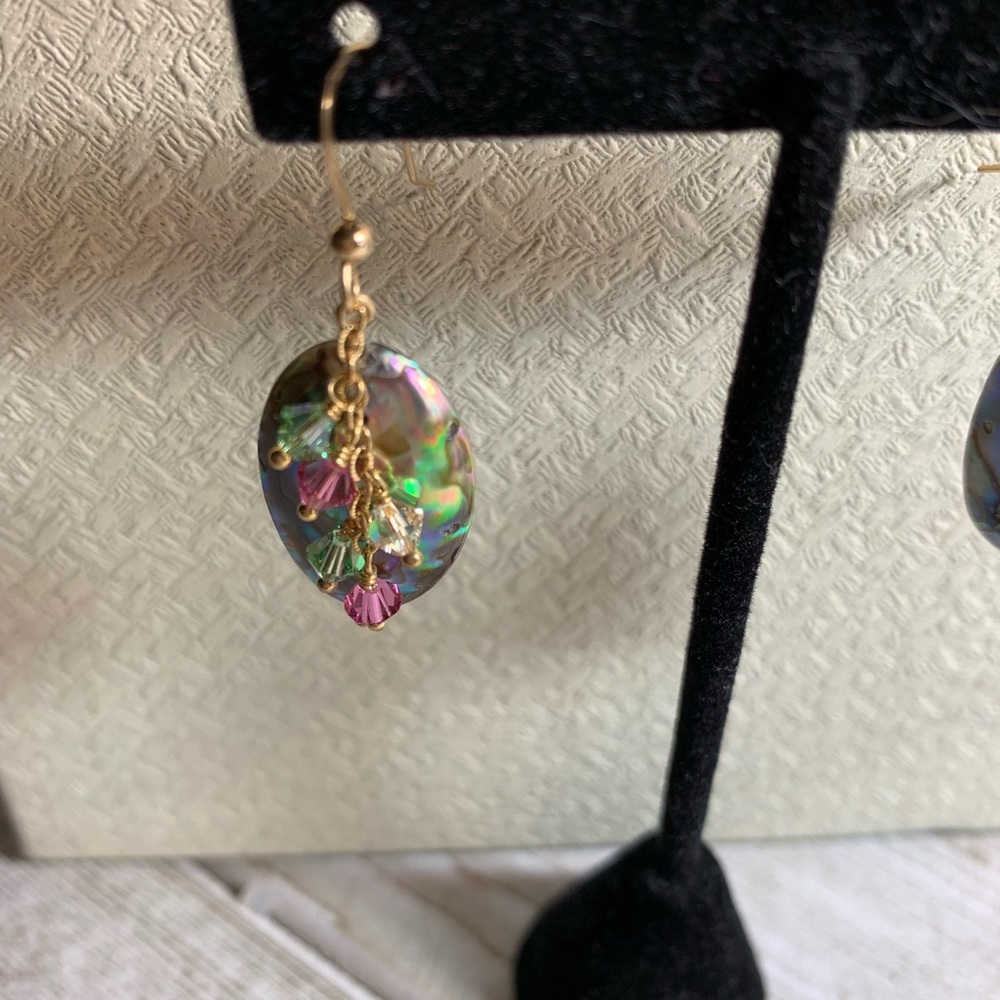 Handmade Abalone Shell with Swarovski Crystals - Picture 2 of 4